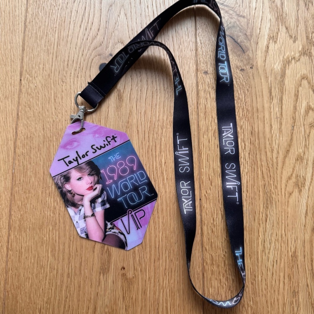 Taylor Swift 1989 VIP World Tour Lanyard Official - 3d material